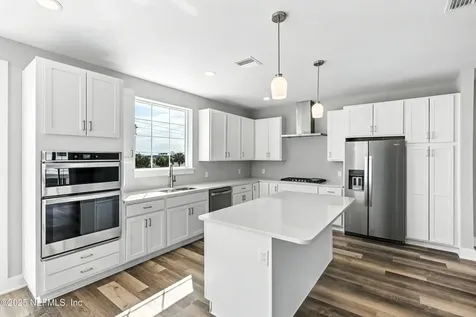 15 Comares Avenue St. Augustine FL 32080