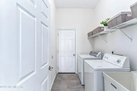 13707 Alesbury Court Jacksonville FL 32224