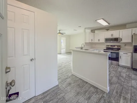 1736 Ashwood Circle Middleburg FL 32068
