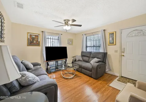 1863 W 6th Street Jacksonville FL 32209