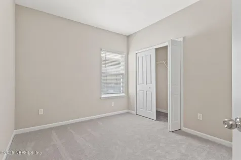 911 Colon Lane Jacksonville FL 32218