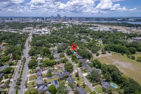 2429 Pineridge Road Jacksonville FL 32207