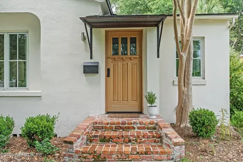 2429 Pineridge Road Jacksonville FL 32207