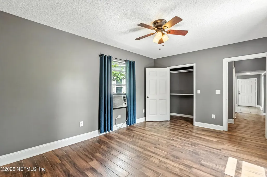 3840 Adirolf Road Jacksonville FL 32207