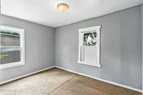 3840 Adirolf Road Jacksonville FL 32207