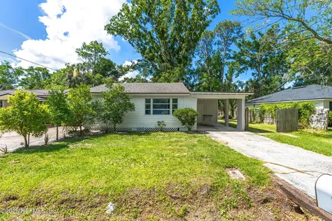 3840 Adirolf Road Jacksonville FL 32207