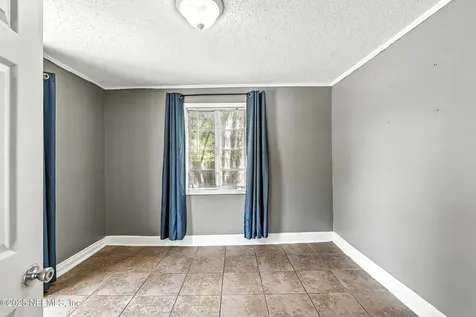 3840 Adirolf Road Jacksonville FL 32207