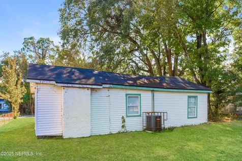 2107 Ashland Street Jacksonville FL 32207