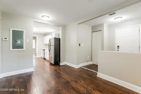 2107 Ashland Street Jacksonville FL 32207