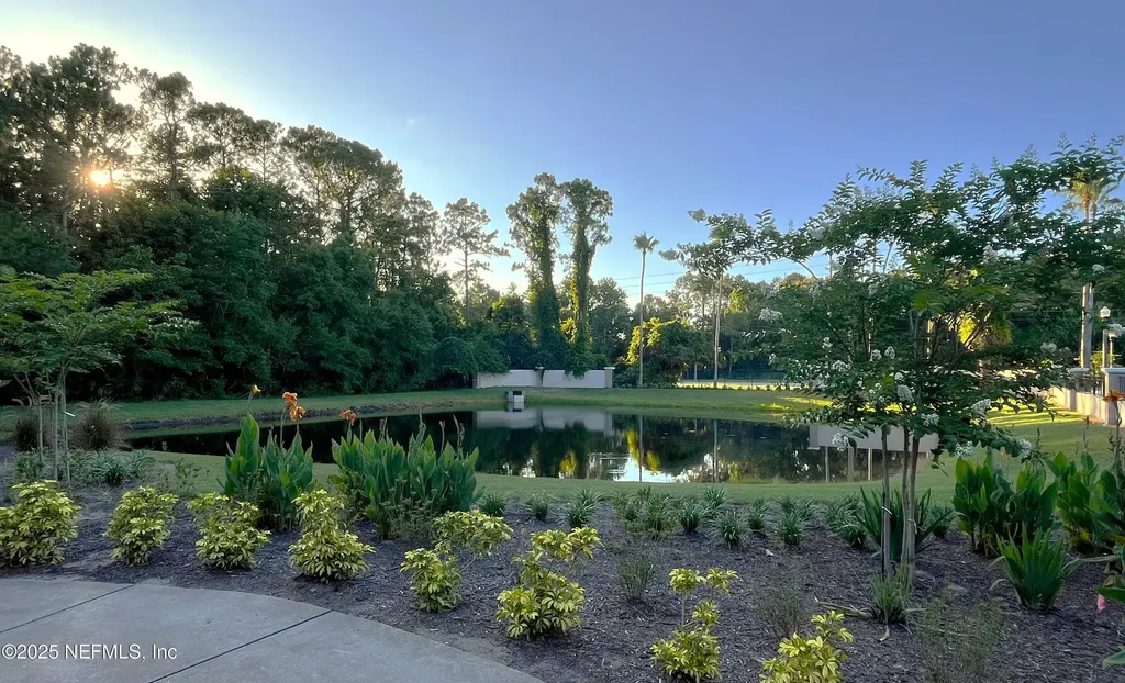 10550 Baymeadows Road Jacksonville FL 32256