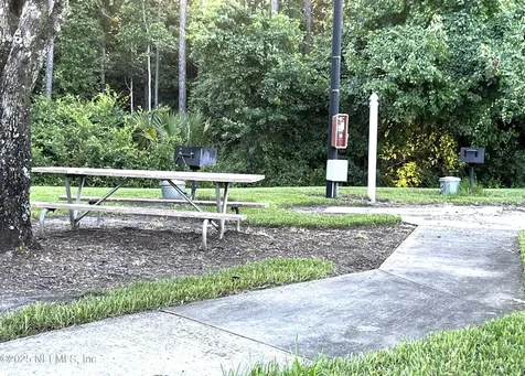 10550 Baymeadows Road Jacksonville FL 32256