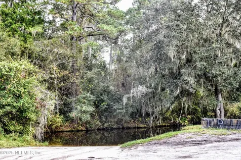106 Flora Terrace Florahome FL 32140