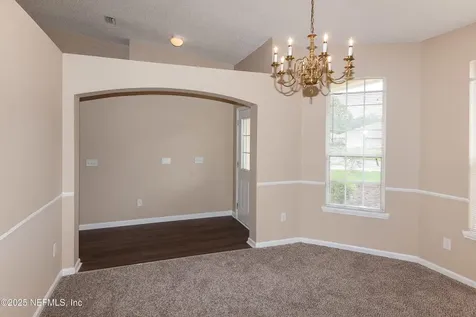 1282 Summit Oaks Drive E Jacksonville FL 32221