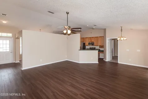 1282 Summit Oaks Drive E Jacksonville FL 32221
