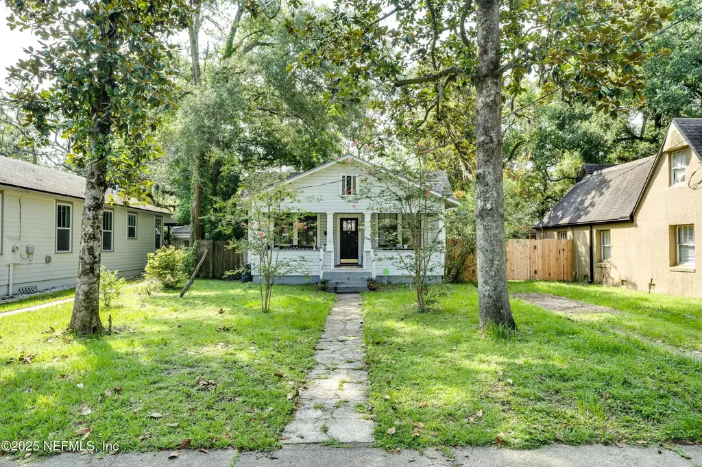 3878 Valencia Road Jacksonville FL 32205