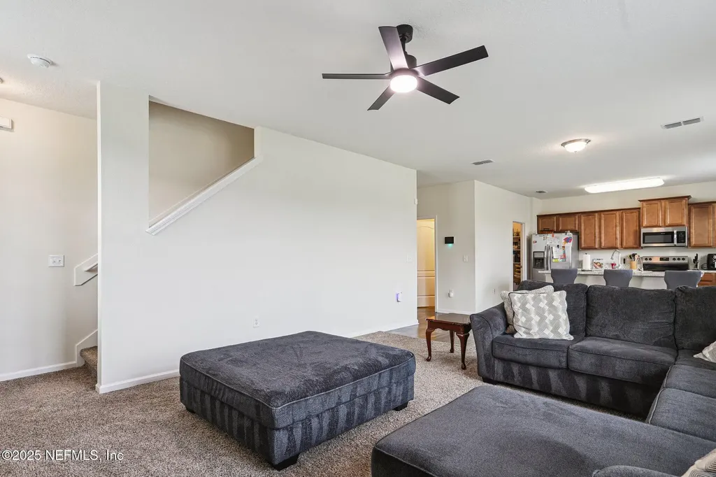 6829 Hanford Street Jacksonville FL 32219