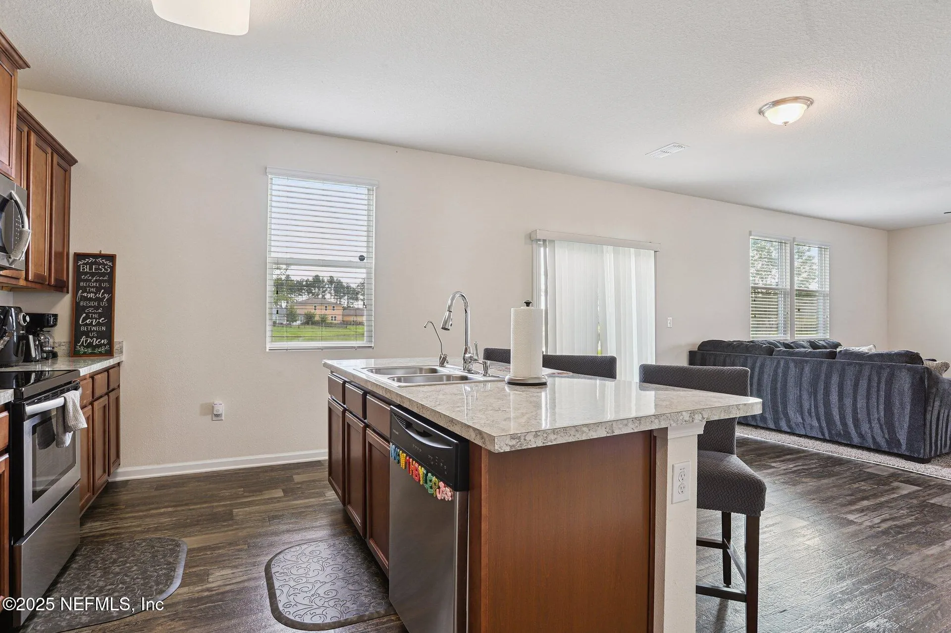 6829 Hanford Street Jacksonville FL 32219