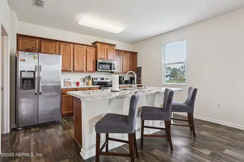 6829 Hanford Street Jacksonville FL 32219