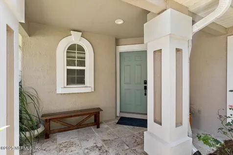 12759 Avalon Cove Drive N Jacksonville FL 32224