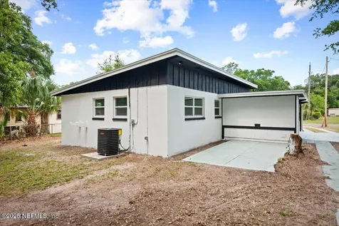 8611 Nassau Road Jacksonville FL 32208