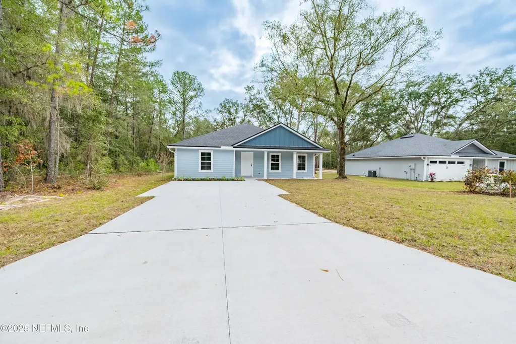 1264 Coral Farms Road Florahome FL 32140