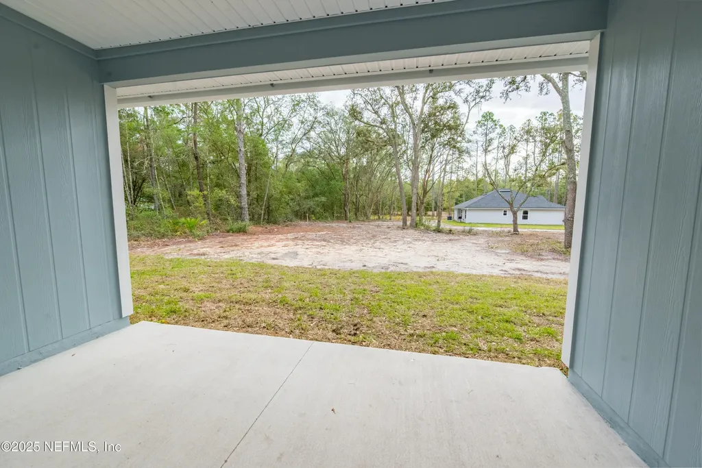 1264 Coral Farms Road Florahome FL 32140
