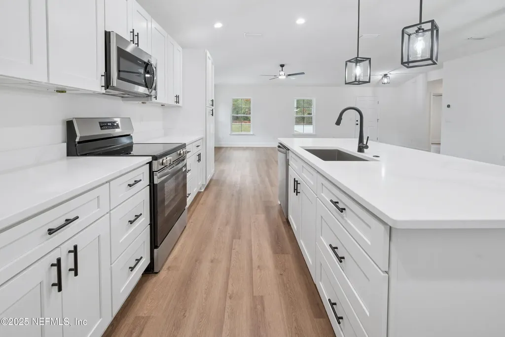 1264 Coral Farms Road Florahome FL 32140