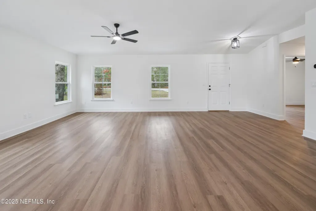 1264 Coral Farms Road Florahome FL 32140