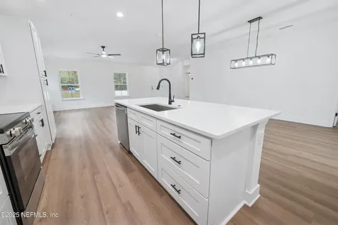 1264 Coral Farms Road Florahome FL 32140