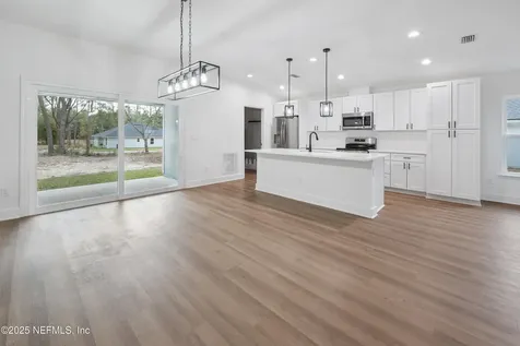 1264 Coral Farms Road Florahome FL 32140