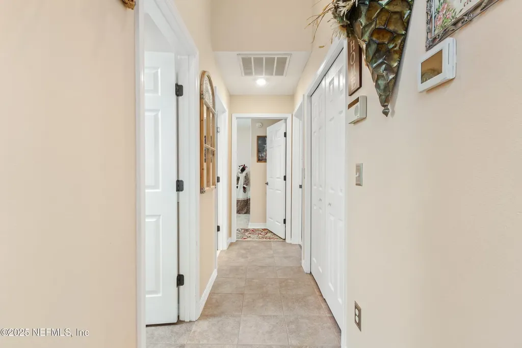 102 Street Johns Boulevard East Palatka FL 32131