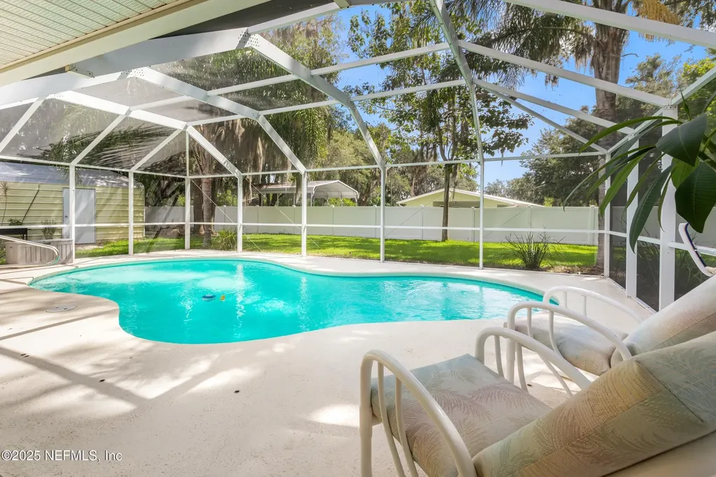 102 Street Johns Boulevard East Palatka FL 32131