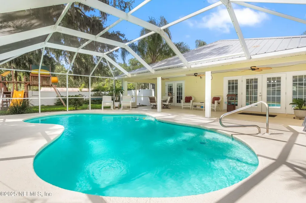 102 Street Johns Boulevard East Palatka FL 32131