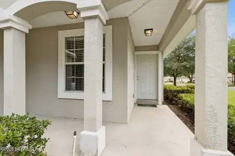 2764 Acorn Park Drive N Jacksonville FL 32218