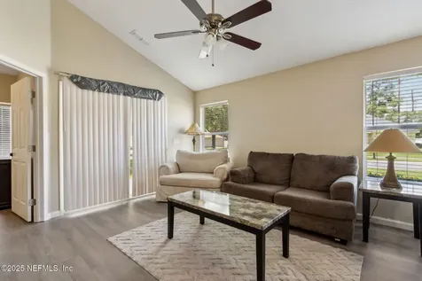 2764 Acorn Park Drive N Jacksonville FL 32218