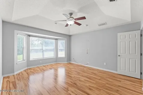 1333 Lindseys Crossing Drive Jacksonville FL 32218
