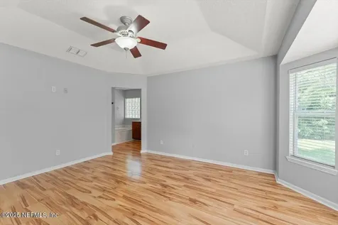 1333 Lindseys Crossing Drive Jacksonville FL 32218