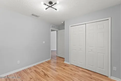 1333 Lindseys Crossing Drive Jacksonville FL 32218