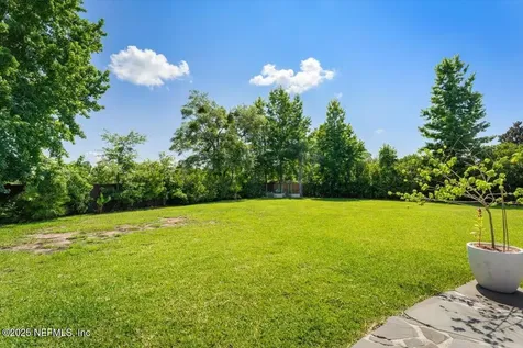 1333 Lindseys Crossing Drive Jacksonville FL 32218