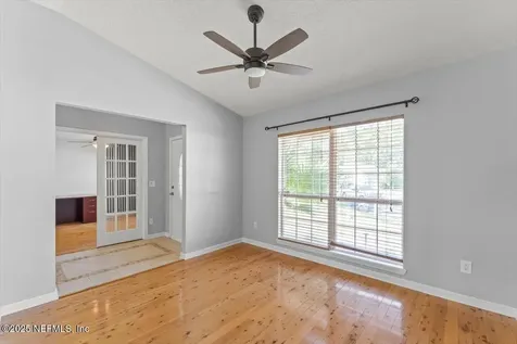 1333 Lindseys Crossing Drive Jacksonville FL 32218
