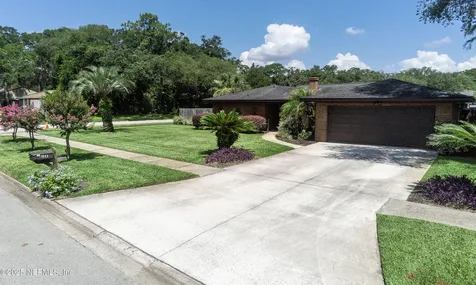 11043 Whistlewood Court Jacksonville FL 32225