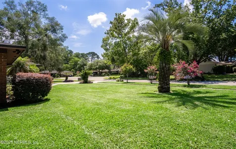 11043 Whistlewood Court Jacksonville FL 32225