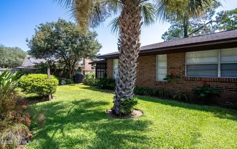 11043 Whistlewood Court Jacksonville FL 32225