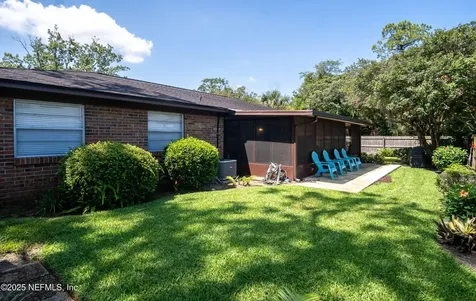 11043 Whistlewood Court Jacksonville FL 32225