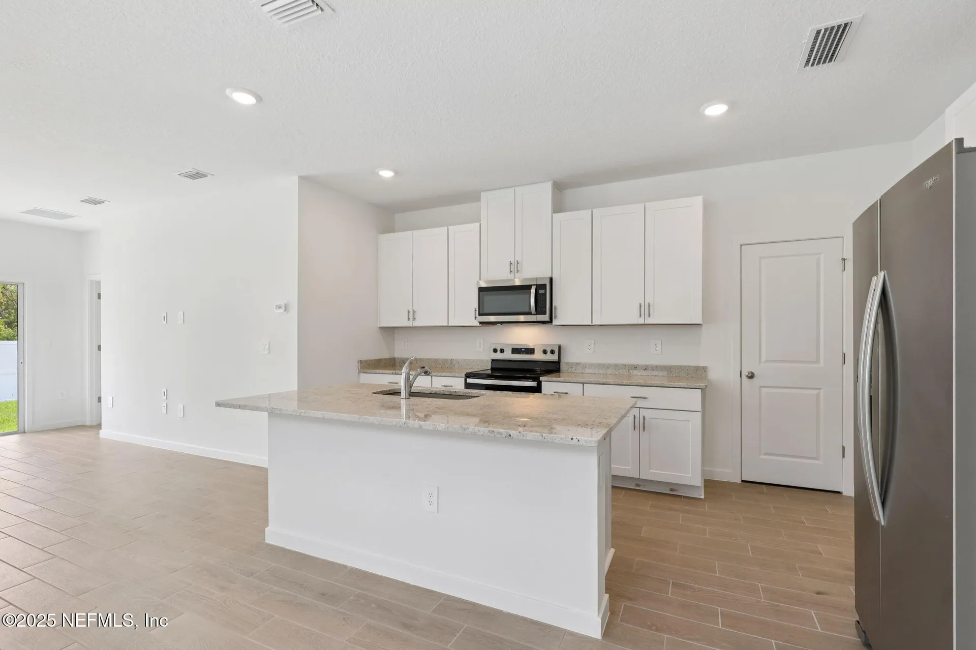 7335 Queensgate Circle Jacksonville FL 32219