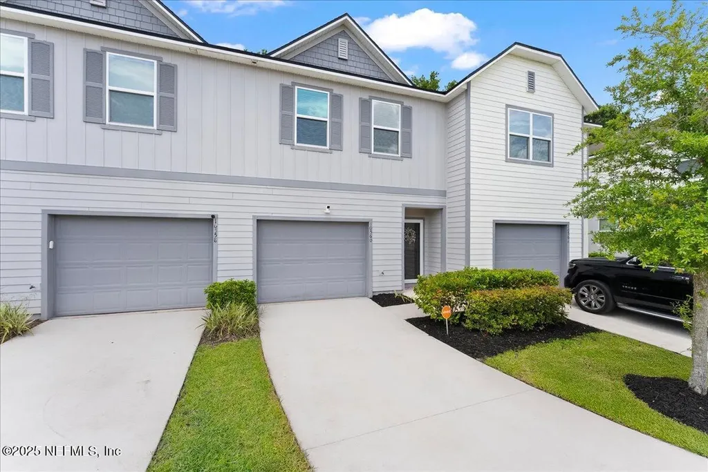 10560 Madrone Cove Court Jacksonville FL 32218