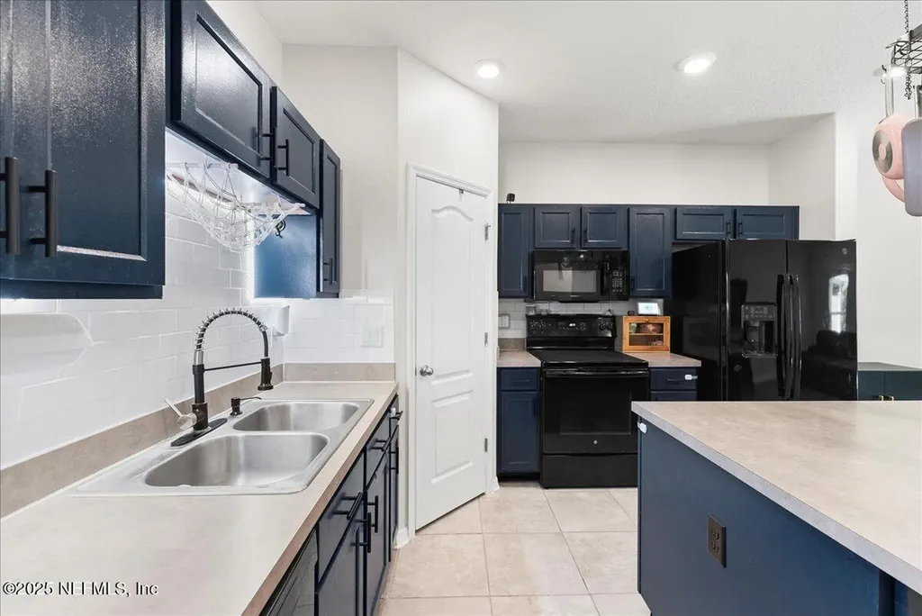 10560 Madrone Cove Court Jacksonville FL 32218