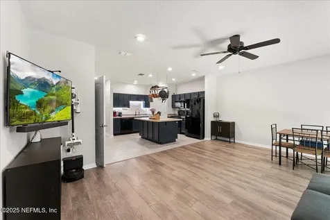10560 Madrone Cove Court Jacksonville FL 32218