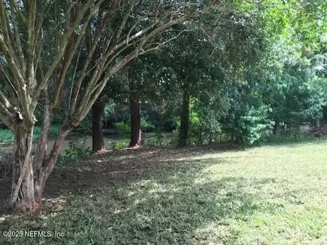 208 Tarpon Boulevard Palatka FL 32177