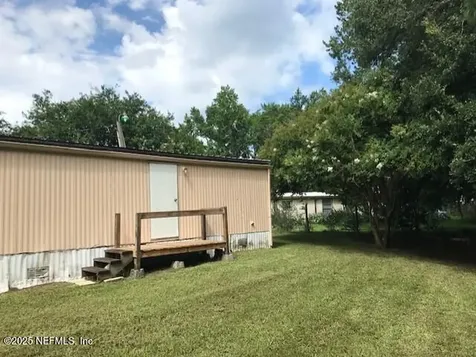 208 Tarpon Boulevard Palatka FL 32177